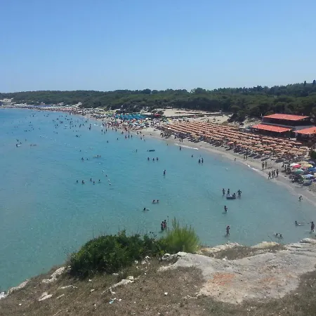 Bilocale A 50 Mt. Dalla 28 Сasa de vacaciones