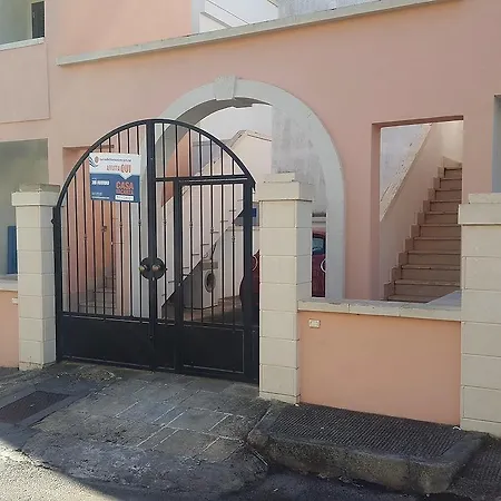 Bilocale A 50 Mt. Dalla 28 *