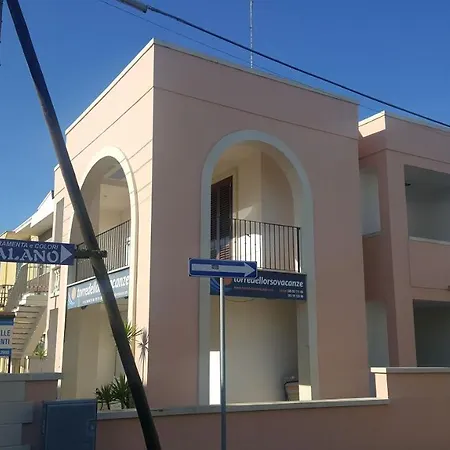 Holiday home Bilocale A 50 Mt. Dalla 28 *