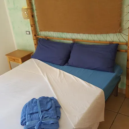 Bilocale A 50 Mt. Dalla 28 بيت للعطل
